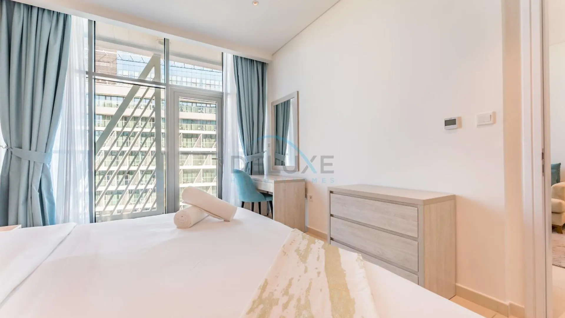 1Br Near Atlantis & Nakheel Mall, Steps From Palm Viewing Deck, Seven Hotel & Apartment, Palm Jumeirah By Deluxe Holiday Homes Dubai