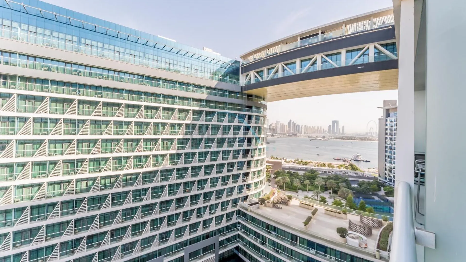 1Br Near Atlantis & Nakheel Mall, Steps From Palm Viewing Deck, Seven Hotel & Apartment, Palm Jumeirah By Deluxe Holiday Homes Dubai 0*,  United Arab Emirates